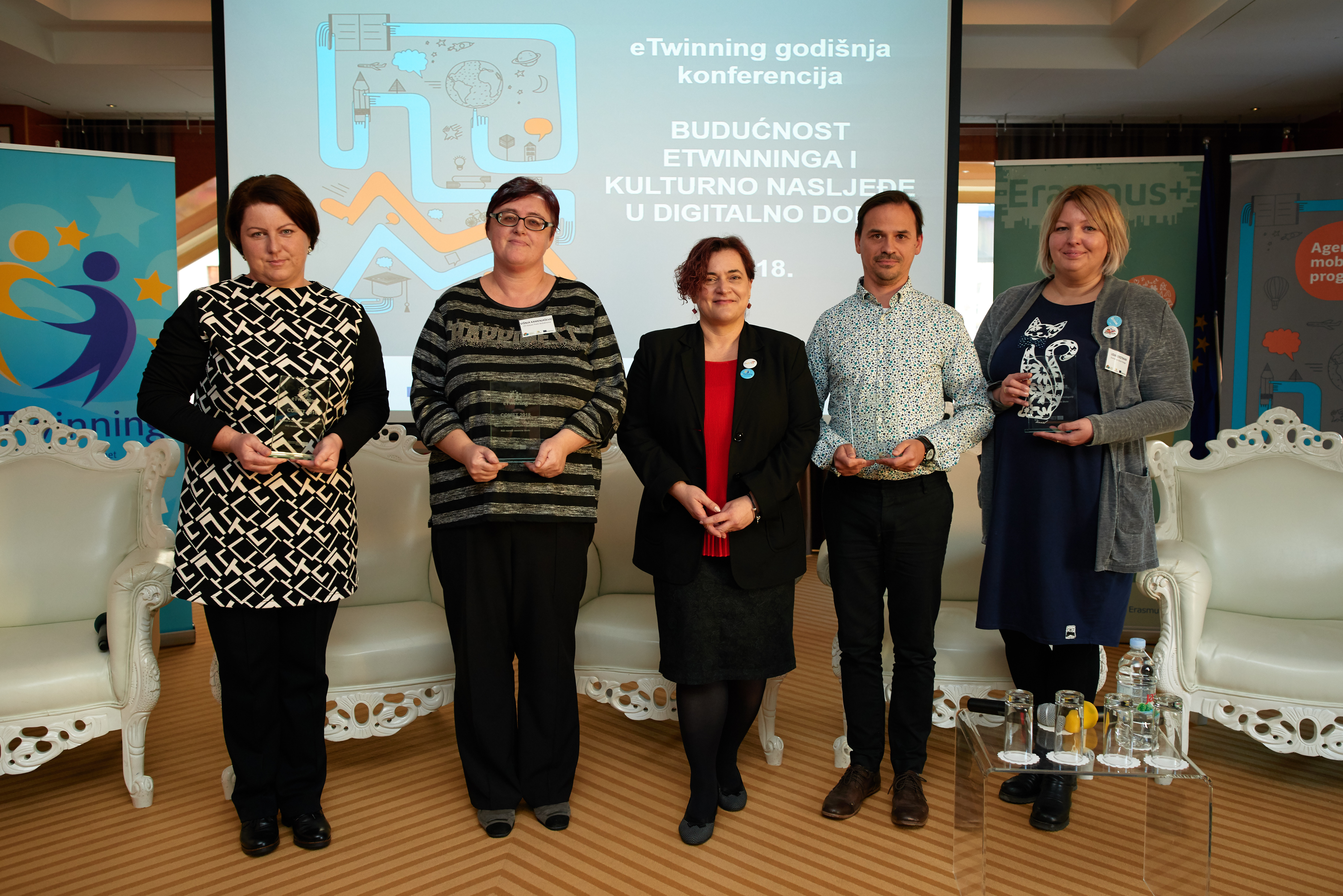 Na svečanoj eTwinning konferenciji pomoćnica ministrice znanosti i obrazovanja Lidija Kralj dodijelila nagrade najboljim projektima    - Slika 1